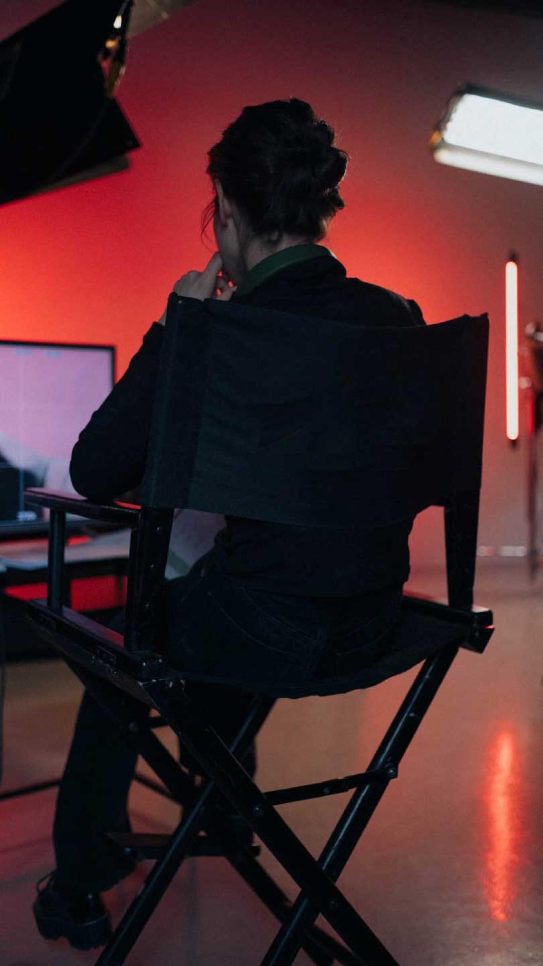 Menor en industrias creativas