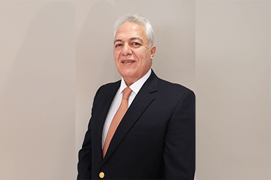 Dr. William Mauricio Riveros Castillo  Especialista en Neurocirugía