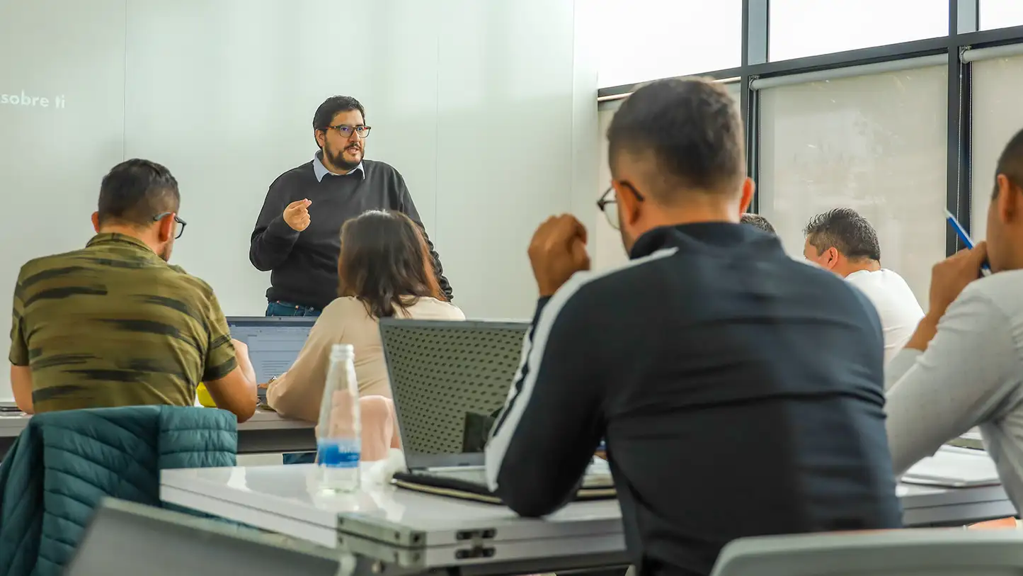 Maestría en Gestión Estratégica de la Información e Innovación Digital - Galería 05