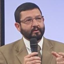 Iván Arango de Montis, MD, Esp. 