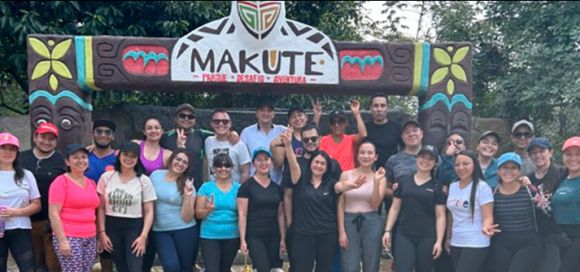 UR AL AIRE LIBRE – VISITA PARQUE MAKUTE